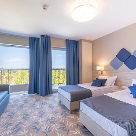 Blue Marine Aparthotel 3*
